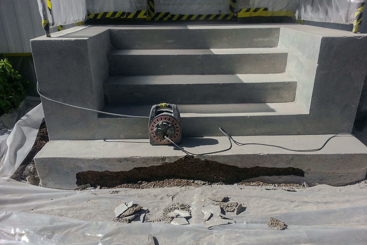 Slipad betongtrappa Bromma